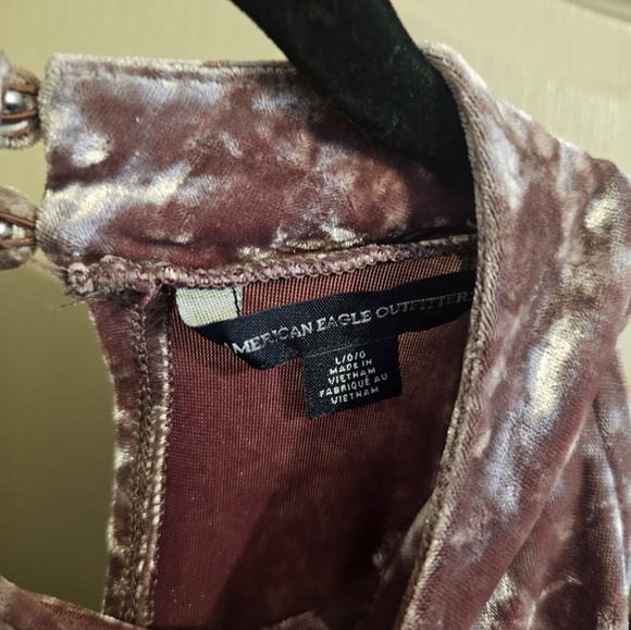 American Eagle large velvet 3/4 sleeve open shoulder blouse - Picture 2 of 5